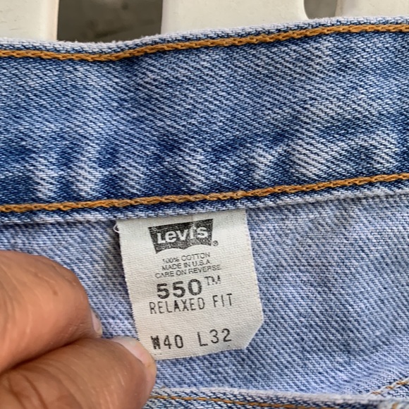 Vintage Levi’s 550 mens jeans - Picture 2 of 4